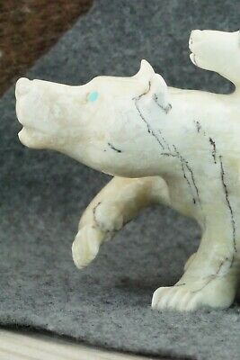 Bear Zuni Fetish Carving - Albert Eustace - Image 6