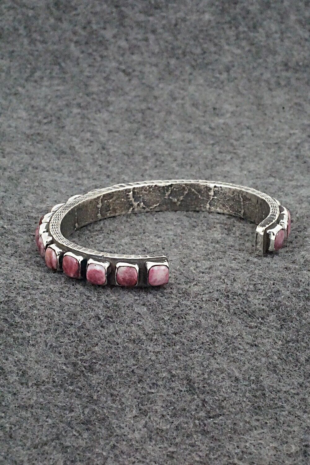 Spiny Oyster & Sterling Silver Bracelet - Ernest Rangel - Image 3