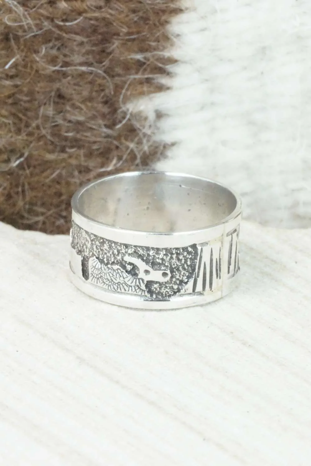 Sterling Silver Ring - Elaine Becenti - Size 8.75 - Image 4