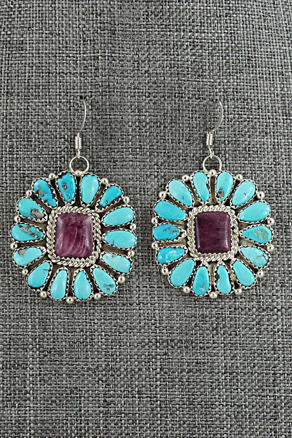Turquoise, Spiny Oyster & Sterling Silver Necklace and Earrings - Justina Wilson - Image 7