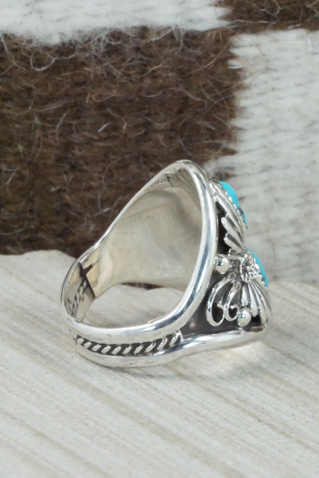 Turquoise & Sterling Silver Ring - Calvin Belin - Size 14.25 - Image 6
