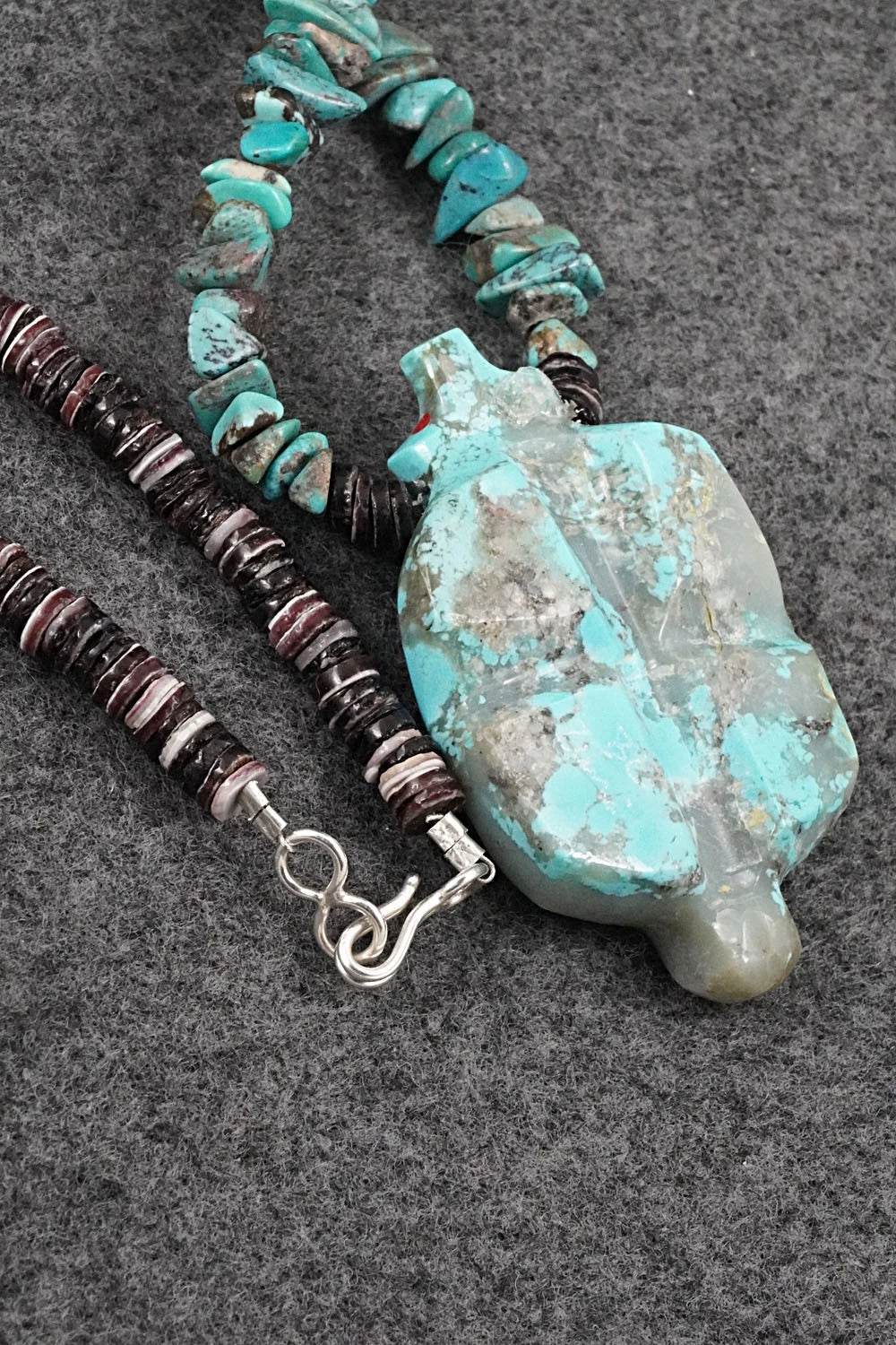 Turquoise Zuni Fetish Carving & Sterling Silver Necklace - Bernard Laiwakete - Image 9