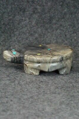 Turtle Zuni Fetish Carving - Taylor Gia - Image 3